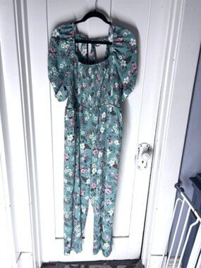 We Love Fashion Green Floral Smocked Jumpsuit Puff Sleeve Back Tie 2XL Garden